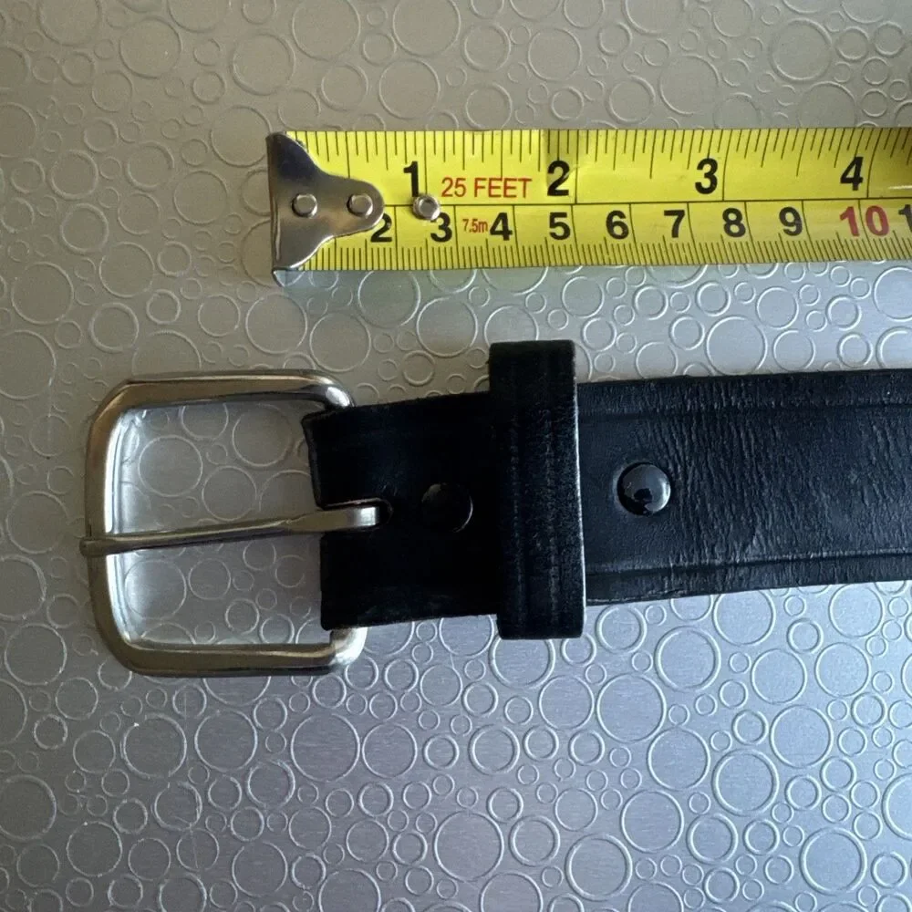 Vintage Leegin Black Leather Belt Style 2950 USA Interchangeable Size 42 Classic